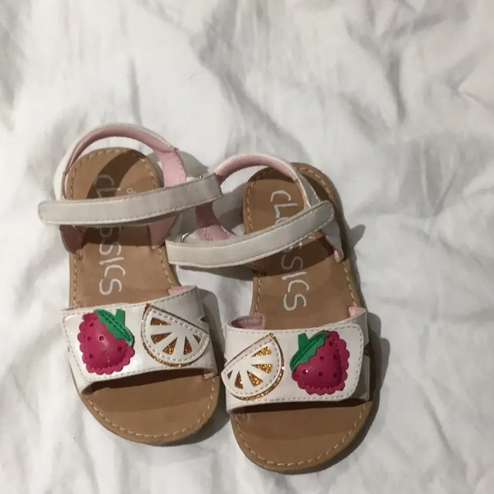 Dynasty classics fruit sandal 9 euc